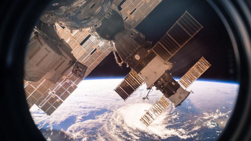 More cracks appeared in the International Space Station