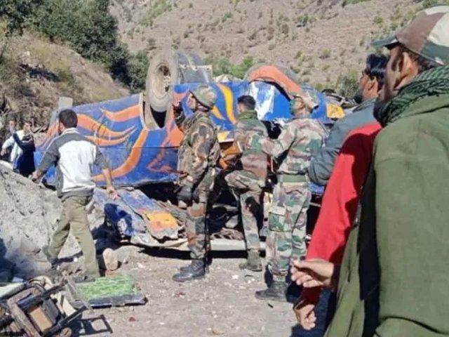 Passenger bus crash in Occupied Kashmir