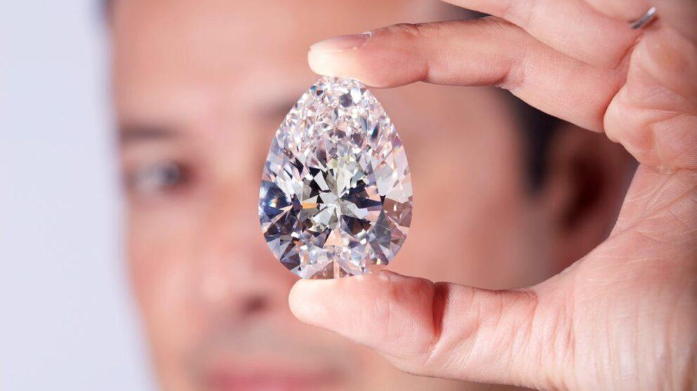 The worlds largest white diamond auctioned for more than 4 billion Pakistani rupees