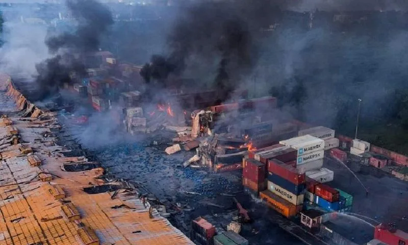 Bangladesh 40 killed, hundreds injured in container blast