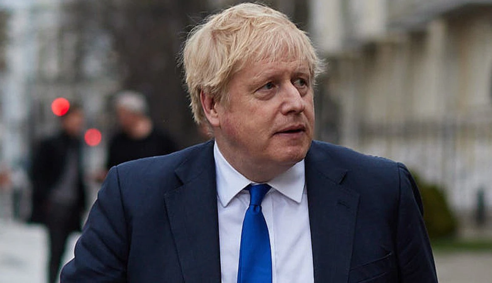 Boris Johnson decides to resign