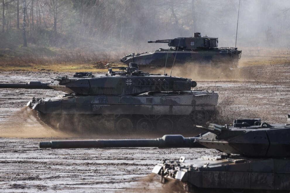 Germanys decision to supply Leopard tanks to Ukraine