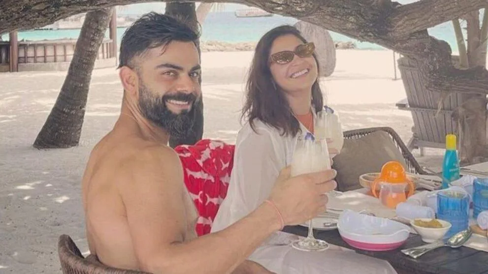 Virat Kohli's beach picnic photos with Anushka Sharma go viral